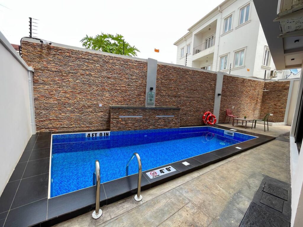 Nimbus Nook Swimming Pool