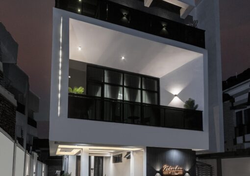 Apartment Charlie from ₦200,000 Per Night